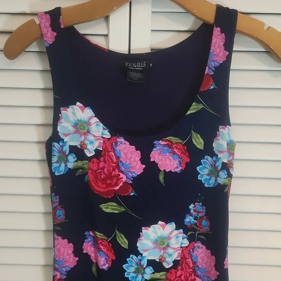 Joe & Elle Blue Floral Bodycon Dress - Picture 2 of 7